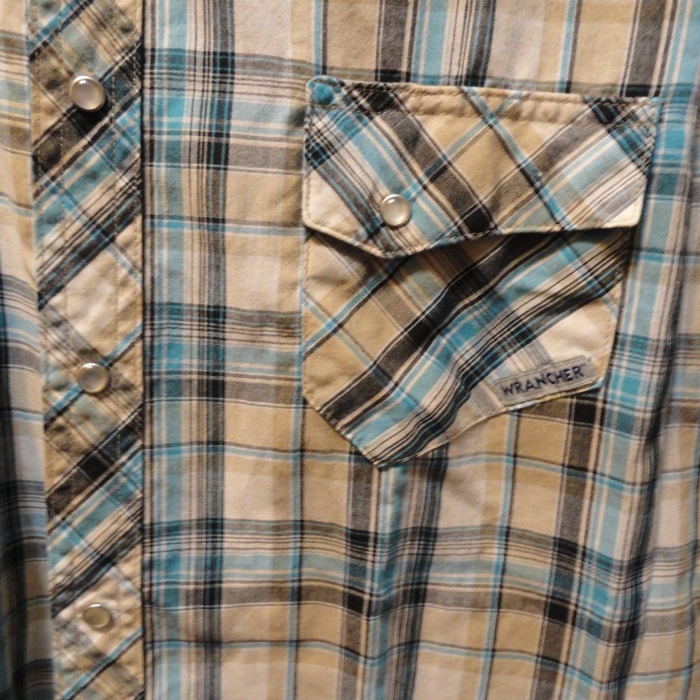 Wrangler Wrancher Plaid Pearl snap western style shirt~EUC~Cowboy~work wear - Picture 4 of 4